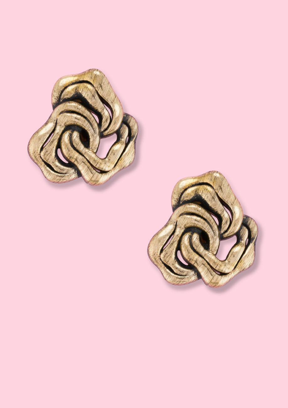 Golden vintage clip on earrings, by live-to-express. Clip on vintage stud earrings online